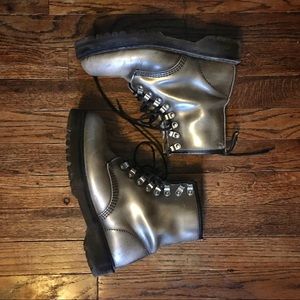 Vintage 90’s Doc Martens